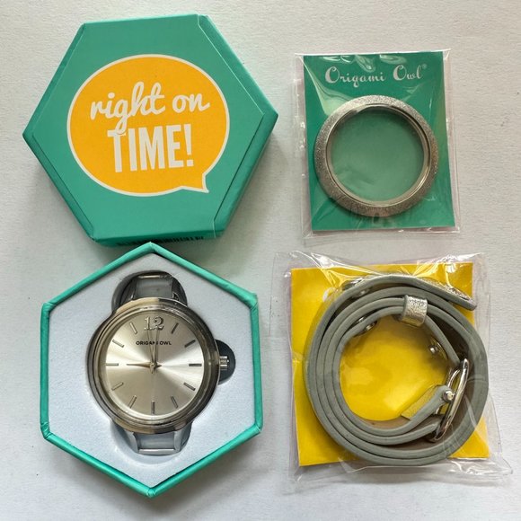 Origami Owl Watch with silver genuine leather band and silver sparkle face - Picture 2 of 3